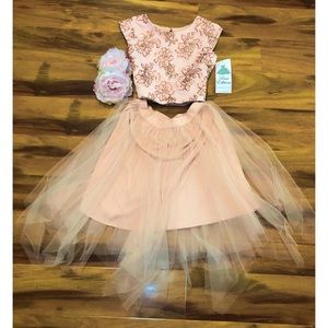NWT Girls Sequins Crop Top and tool Skirt Sz 14